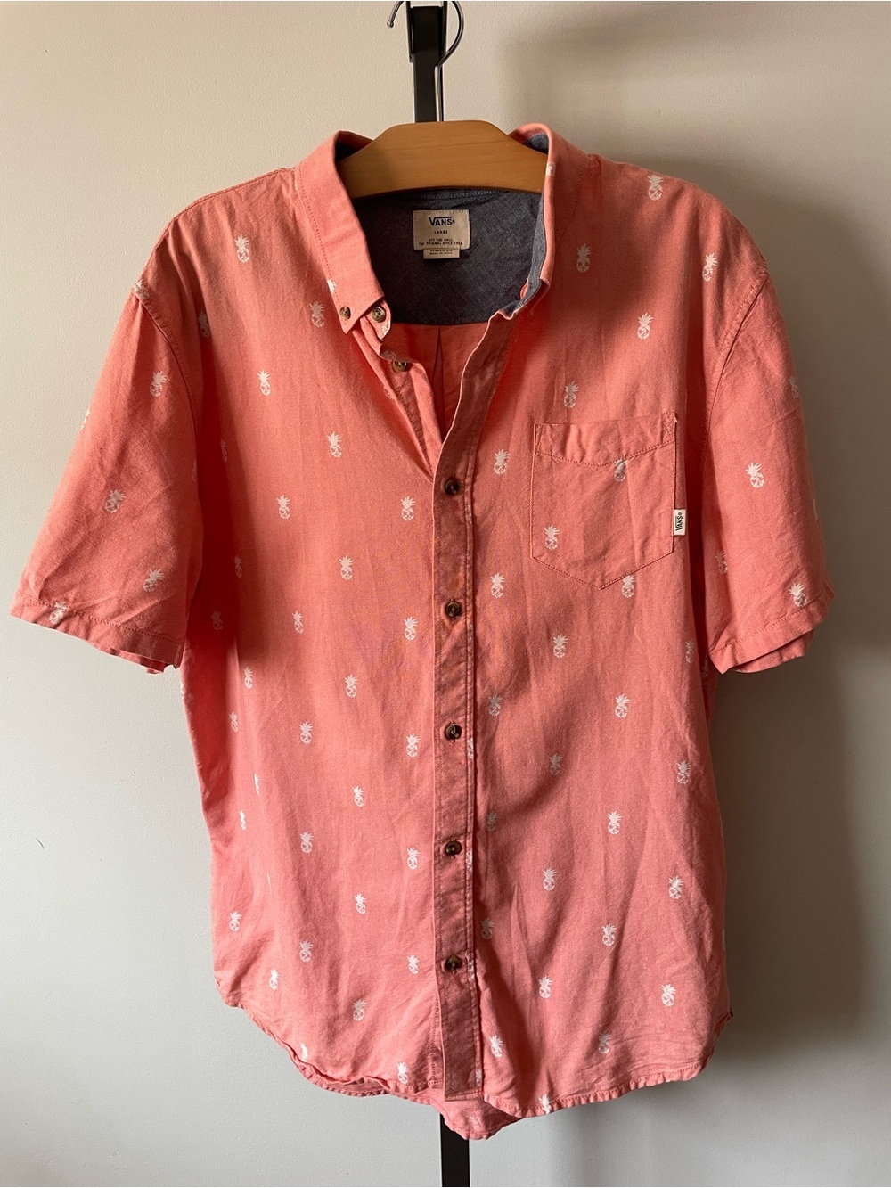 Vans Skull Pineapple Classic Fit Salmon Coral Button Down Shirt Mens Large